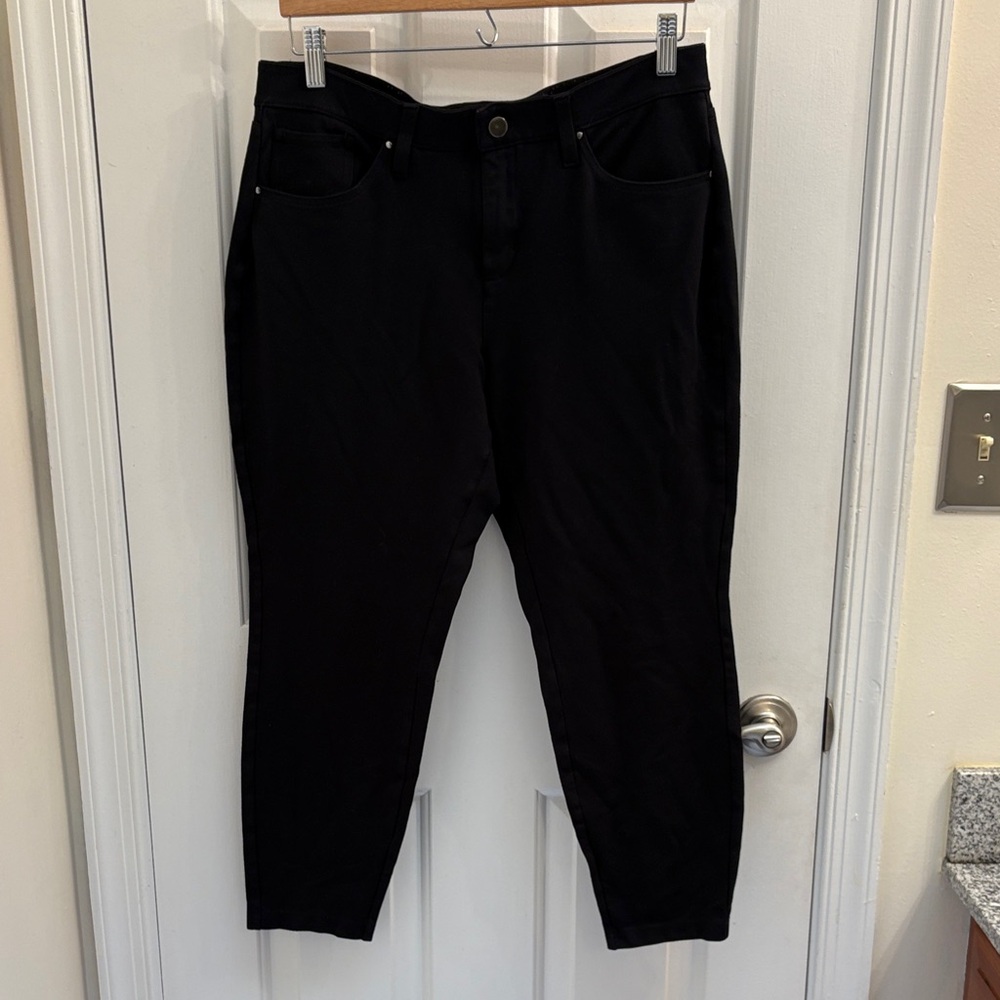 Soma Women's Black Skinny Jeans